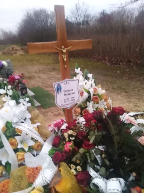 Elżbieta Pacholska 1957 Człopa - Grobonet - Wyszukiwarka osób pochowanych