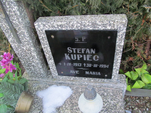 Stefan Kupiec 1913 Człopa - Grobonet - Wyszukiwarka osób pochowanych